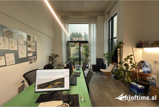 Ambient biznesi me qera 3+1 ne Tirane - 600 Euro