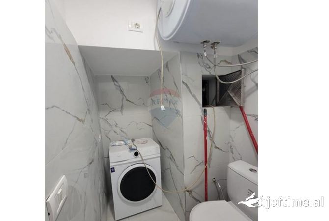 Shtepi me qera Garsoniere ne Tirane - 38,000 Leke