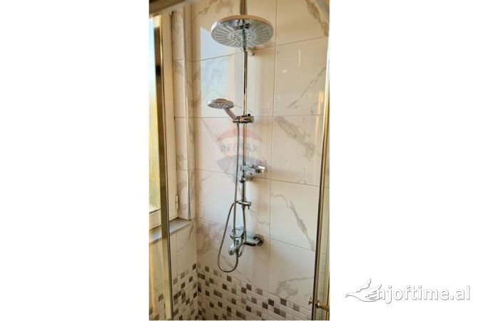 Shtepi me qera Apartament ne Tirane, 1+1, Mobilimi E mobiluar, Pagesa 550  Euro.