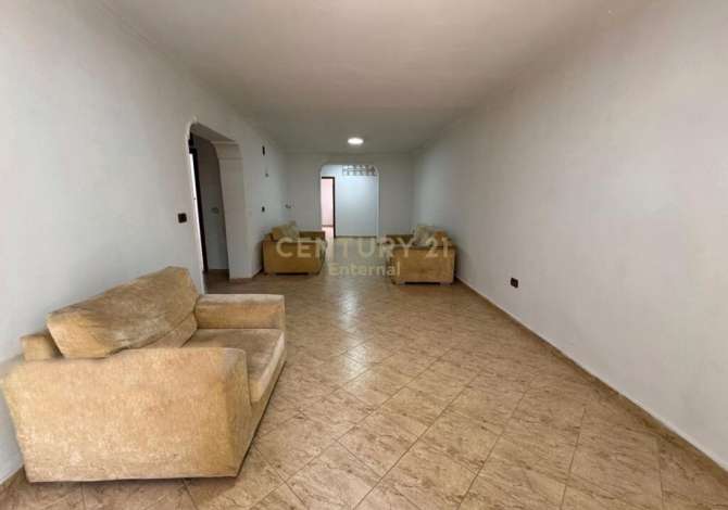 Ambient biznesi me qera 1+1 ne Tirane - 600 Euro