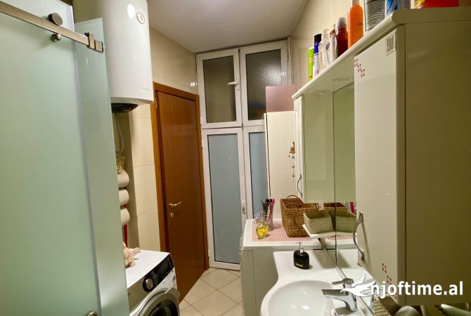 Shtepi me qera 1+1 ne Tirane - 700 Euro