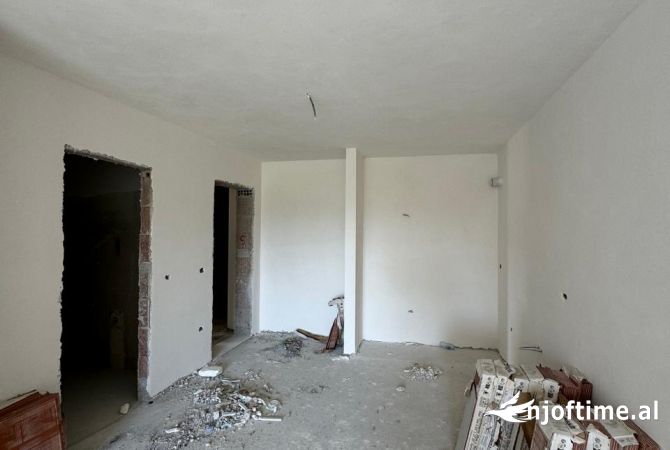 Shtepi ne shitje 1+1 ne Tirane - 107,000 Euro