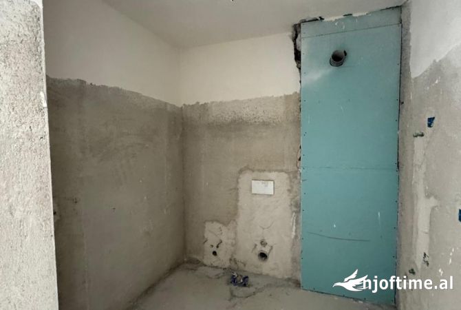 Shtepi ne shitje 1+1 ne Tirane - 107,000 Euro