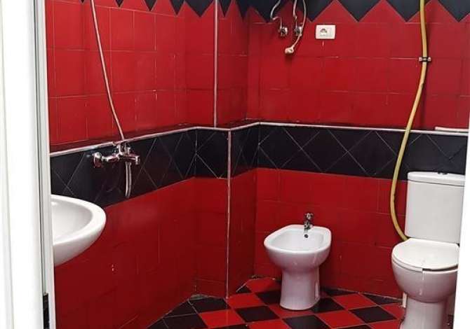 OKAZIOOOON SHITET AMBIENT BIZNESI PERBALLE DELIJORGJIT