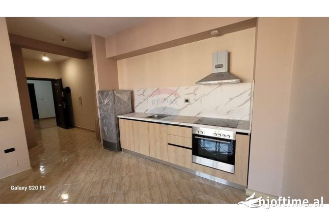 Shtepi me qera 1+1 ne Tirane - 350 Euro