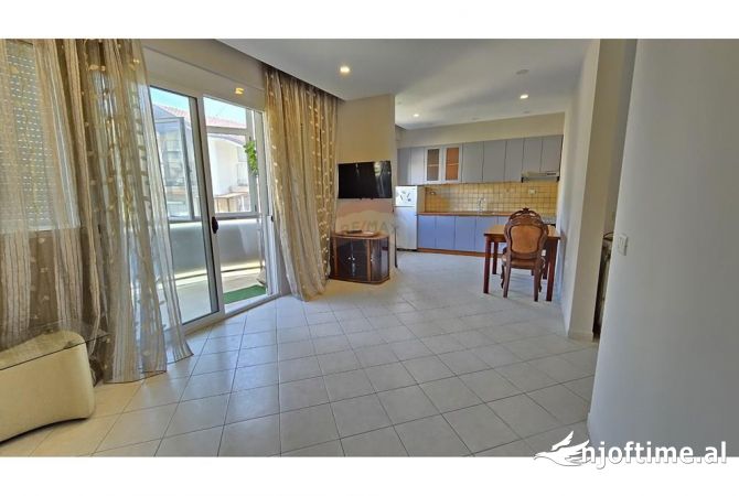 Shtepi me qera 1+1 ne Tirane - 550 Euro