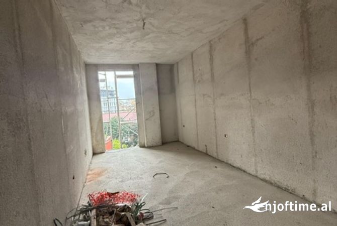 Shtepi ne shitje 1+1 ne Tirane - 246,500 Euro