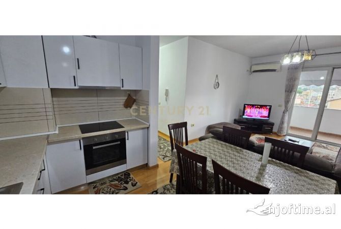 Shtepi me qera 2+1 ne Tirane - 500 Euro