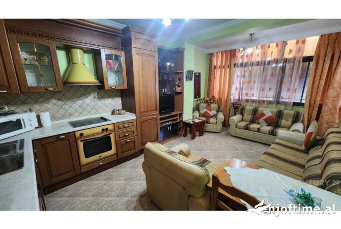 Shtepi me qera 1+1 ne Tirane - 550 Euro