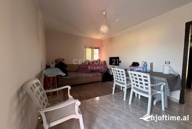 Shtepi ne shitje 1+1 ne Tirane - 80,000 Euro