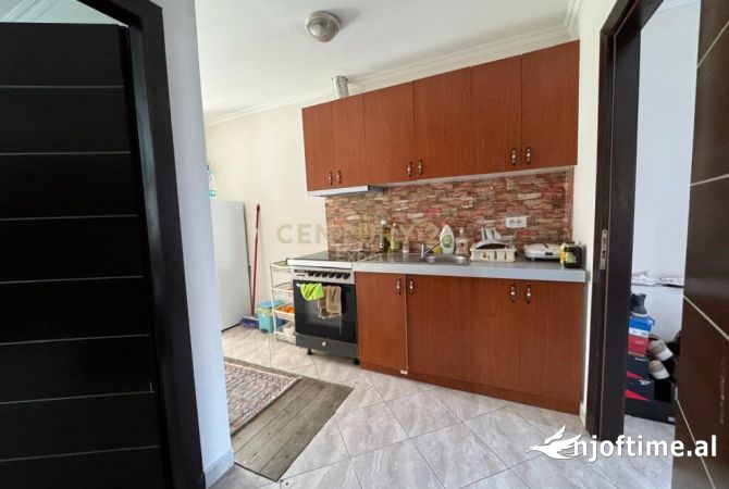 Shtepi ne shitje 1+1 ne Tirane - 80,000 Euro