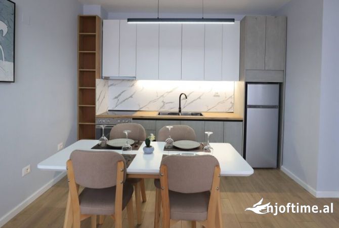 Shtepi ne shitje 2+1 ne Tirane - 155,000 Euro