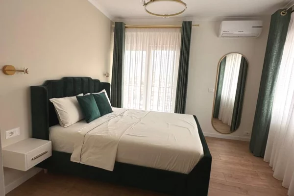 Shtepi me qera 3+1 ne Tirane - 1,100 Euro