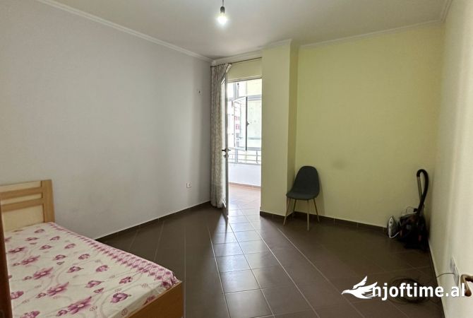 Shtepi ne shitje 1+1 ne Tirane - 89,000 Euro