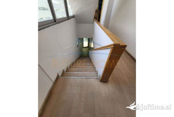 Business Property for Rent 3+1 in Tirana - 2,700 Euro