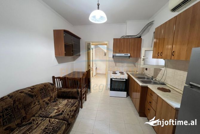 Shtepi me qera 1+1 ne Tirane - 430 Euro