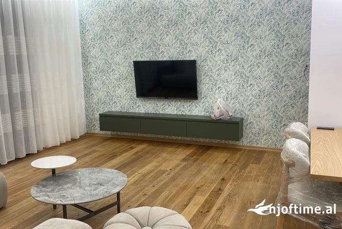 Shtepi me qera 2+1 ne Tirane - 1,500 Euro