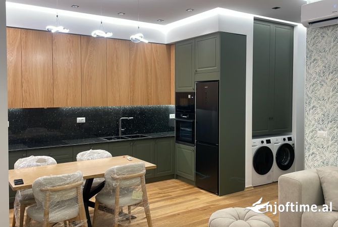 Shtepi me qera 2+1 ne Tirane - 1,500 Euro