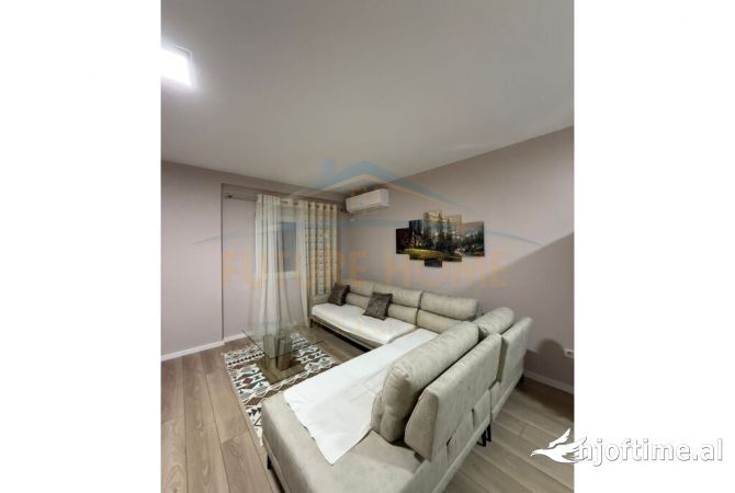 Shtepi me qera 2+1 ne Tirane - 400 Euro