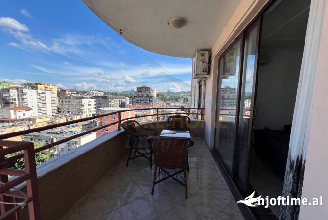 Shtepi me qera 2+1 ne Tirane - 800 Euro