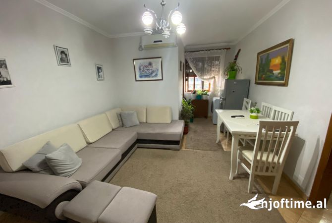 Shtepi ne shitje 2+1 ne Tirane - 70,000 Euro