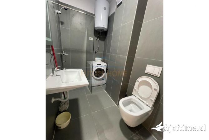 Shtepi me qera 1+1 ne Tirane - 600 Euro