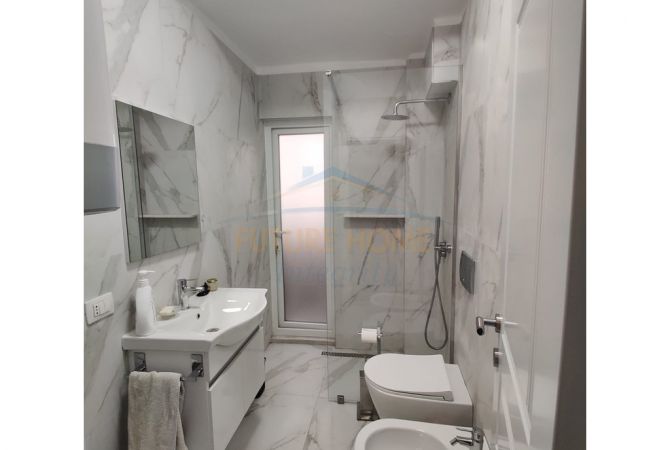 Shtepi me qera 3+1 ne Tirane - 750 Euro