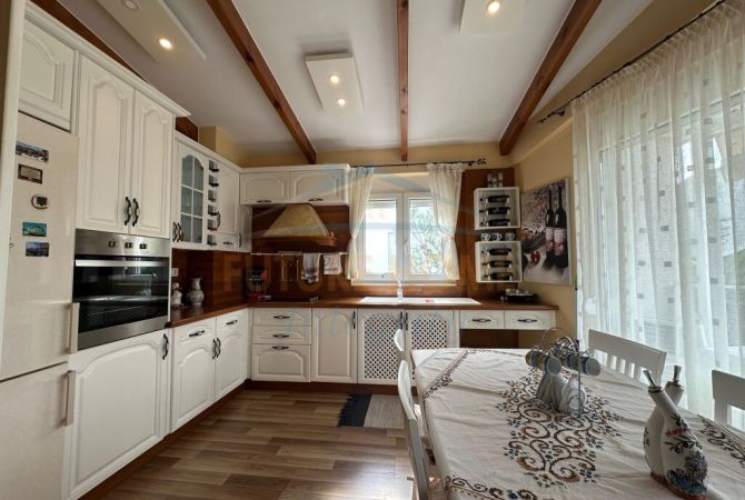Shtepi ne shitje 2+1 ne Durres - 250,000 Euro