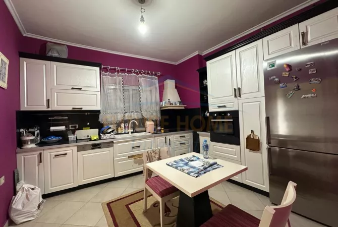 Shtepi ne shitje 2+1 ne Tirane - 1,350,000 Euro