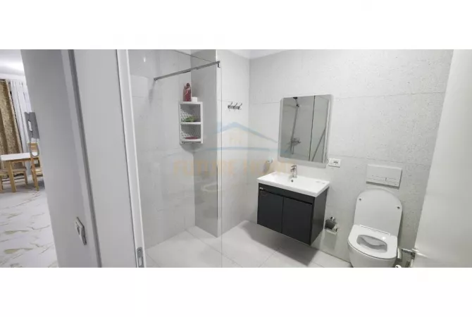 Shtepi me qera 2+1 ne Tirane - 700 Euro
