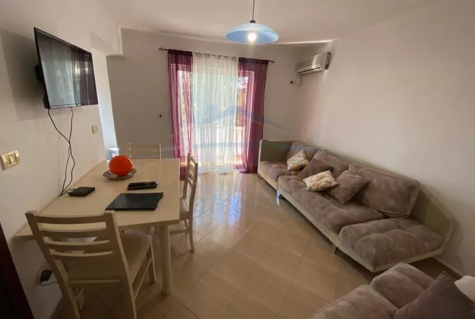 Shtepi me qera 1+1 ne Tirane - 500 Euro