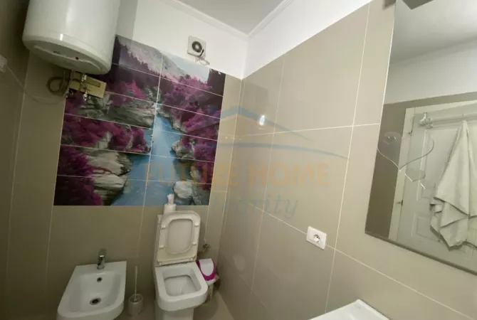 Shtepi me qera Apartament ne Tirane, 2+1, Mobilimi E mobiluar, Pagesa 400  Euro.