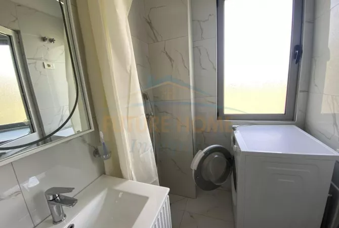 Shtepi ne shitje Apartament ne Tirane, 2+1, Mobilimi E mobiluar, Pagesa 135,000  Euro.