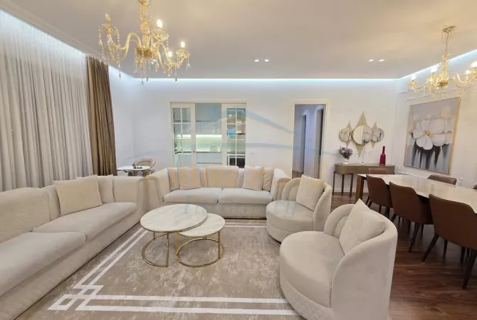 Shtepi ne shitje 3+1 ne Tirane - 750,000 Euro