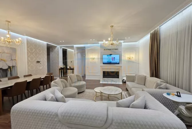 Shtepi ne shitje 3+1 ne Tirane - 750,000 Euro