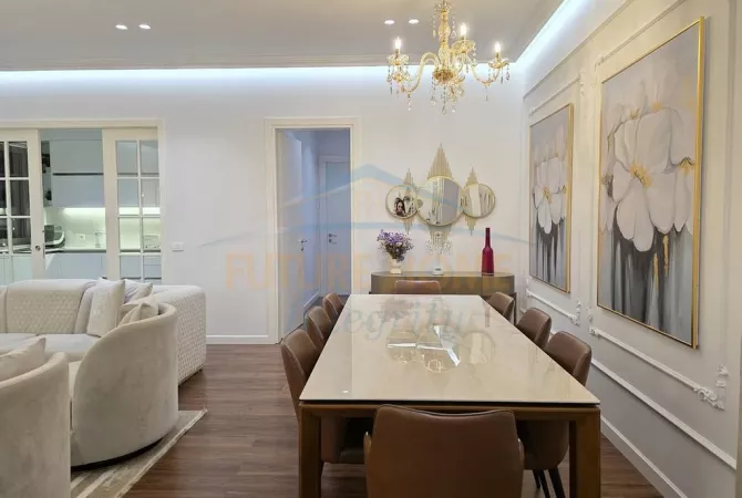 Shtepi ne shitje Apartament ne Tirane, 3+1, Mobilimi E mobiluar, Pagesa 750,000  Euro.