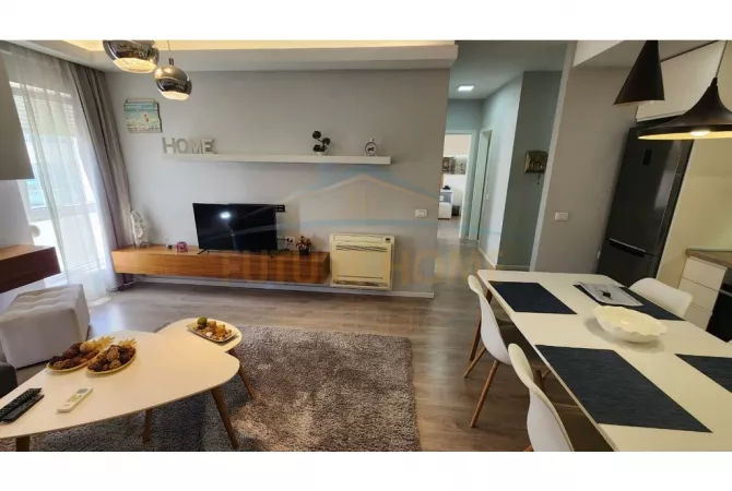 Shtepi me qera Apartament ne Tirane, 2+1, Mobilimi E mobiluar, Pagesa 700  Euro.