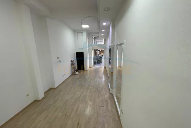 Qera, Ambient Biznesi, Rruga e Kavajes, 1300 Euro