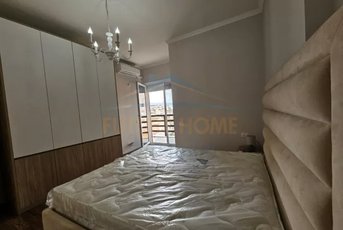 Shtepi me qera Apartament ne Tirane, 2+1, Mobilimi E mobiluar, Pagesa 800  Euro.