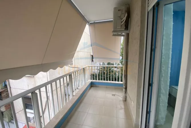 Shtepi me qera Apartament ne Tirane, 2+1, Mobilimi E mobiluar, Pagesa 700  Euro.