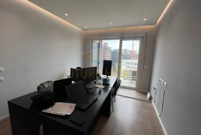 Casa in vendita 3+1 a Tirana - 300,000 Euro