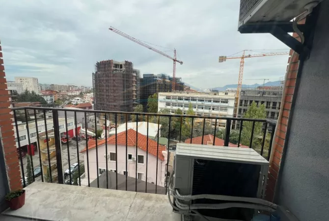 Apartment for sale in Tirana 3+1, Emty