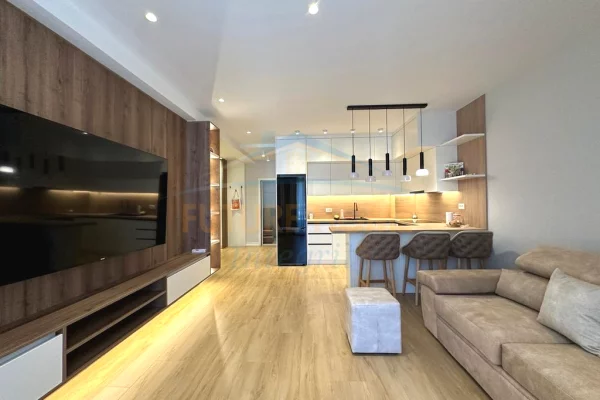 Shtepi ne shitje 2+1 ne Tirane - 135,000 Euro