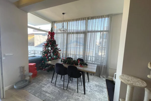 Shtepi ne shitje 2+1 ne Tirane - 285,000 Euro