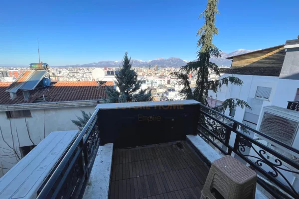 Shtepi ne shitje Apartament ne Tirane, 2+1, Mobilimi E mobiluar, Pagesa 285,000  Euro.