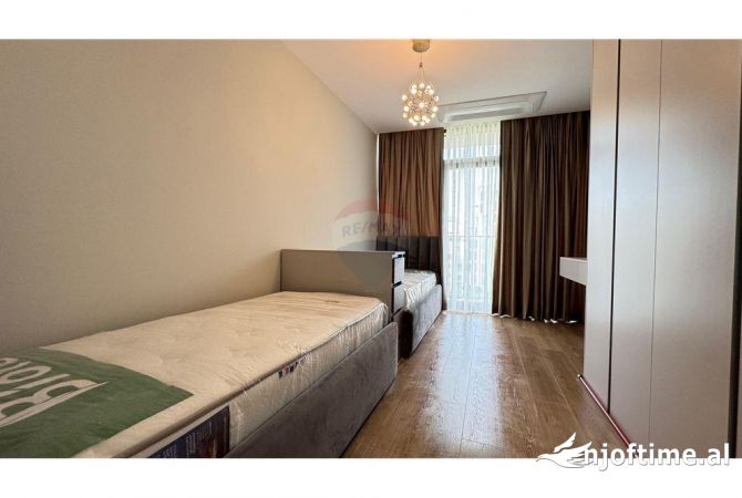 Shtepi me qera Apartament ne Tirane, 2+1, Mobilimi E mobiluar, Pagesa 1,800  Euro.