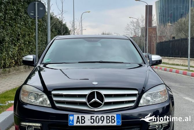 Auto in Vendita  a Tirana - 6,600 Euro