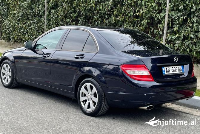 Auto in Vendita  a Tirana - 6,600 Euro