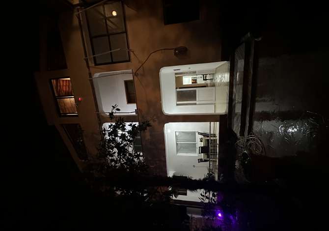 Vile 3-kateshe per qera siperfaqa totale 486m ndertim 