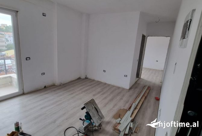 Shtepi ne shitje 1+1 ne Tirane - 72,000 Euro